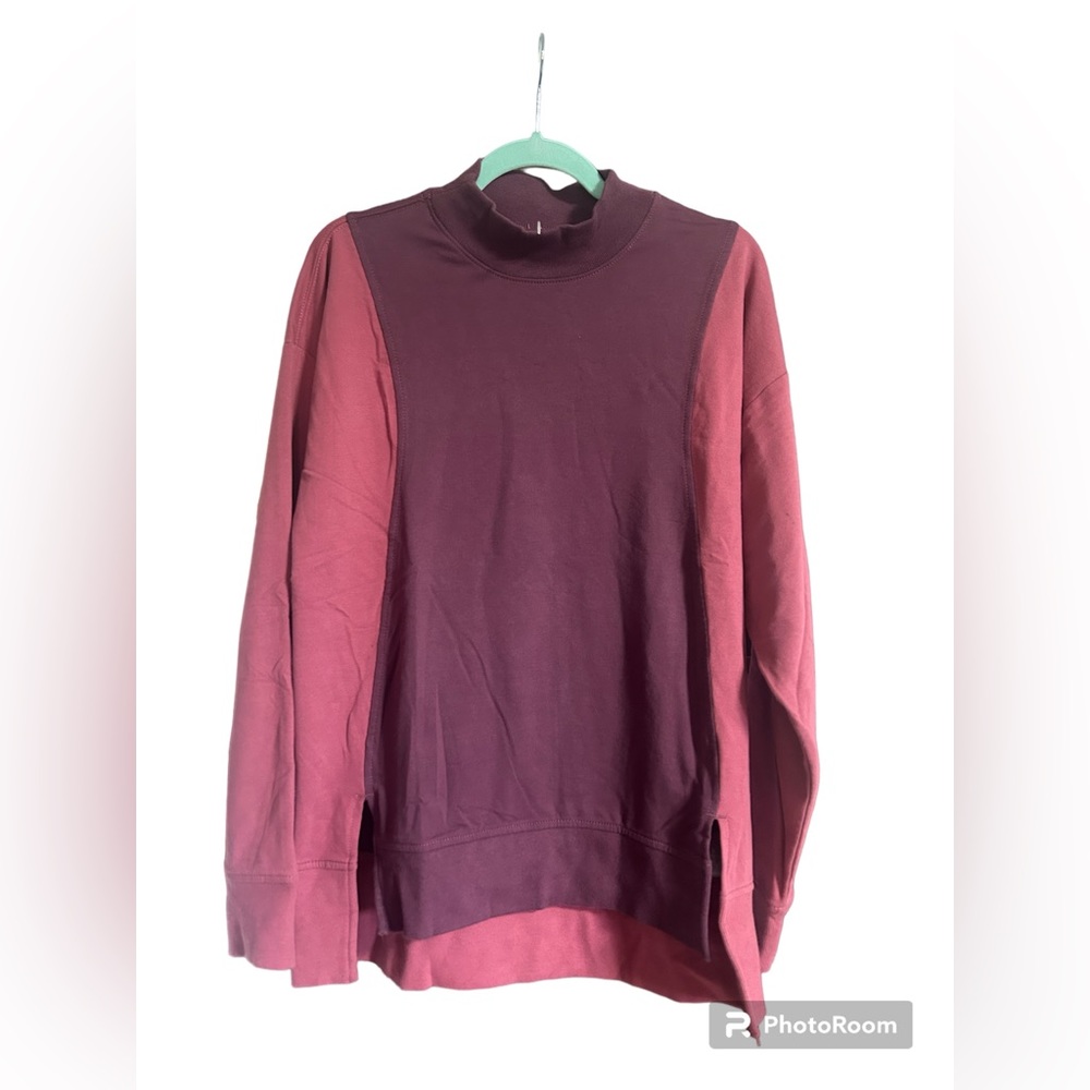 NWOT Athleta Colorblock Mock Neck Pullover